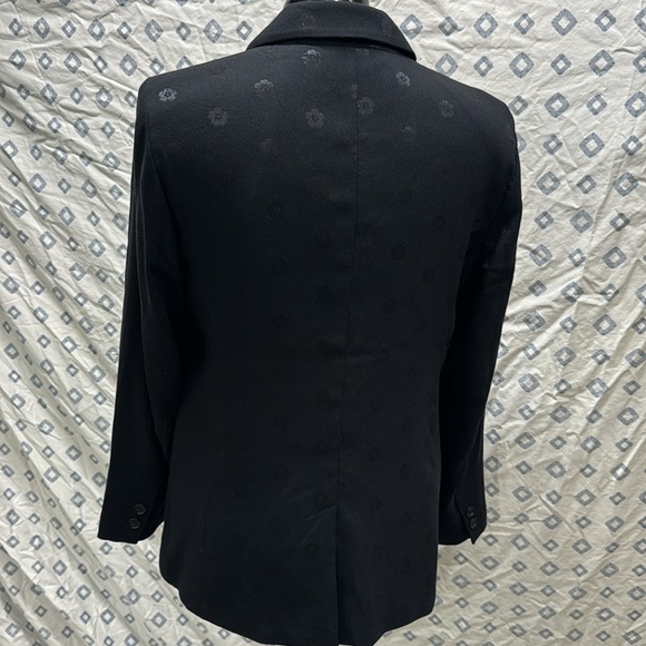 Loft Black on black floral blazer 12 NWT - Picture 5 of 5